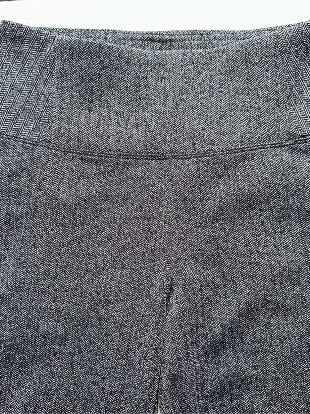Athleta Delancey Herringbone Heathered Black & Gray High-Rise Leggings size XS - Picture 3 of 10